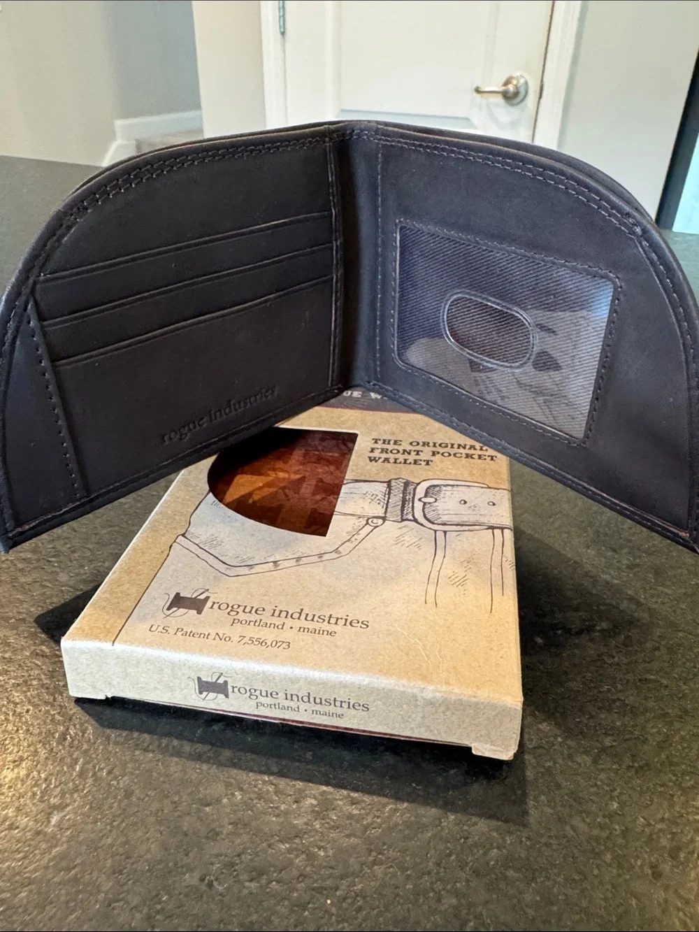 NIB Rogue Wallet (Walnut)